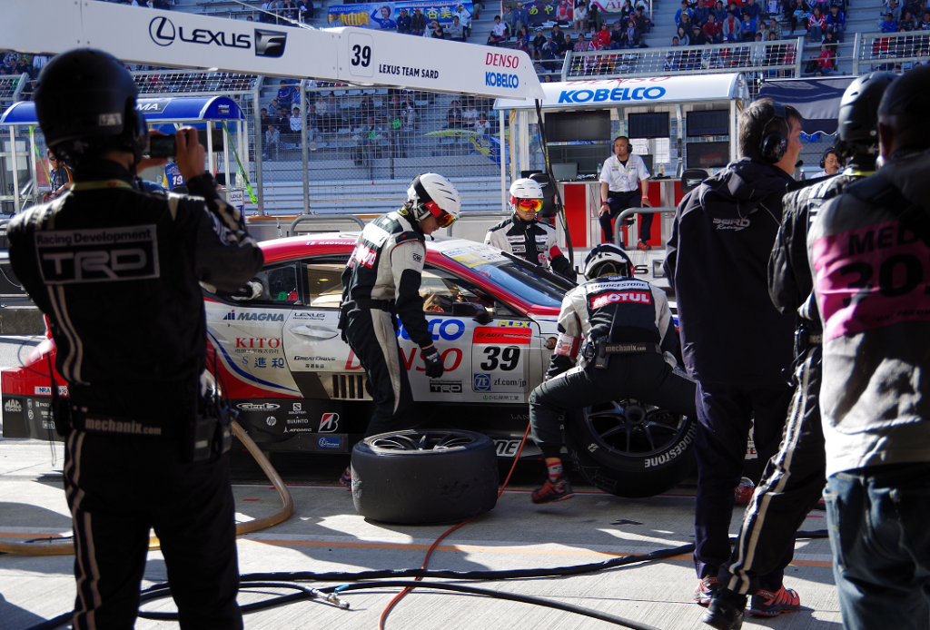 タイヤ交換が早い！